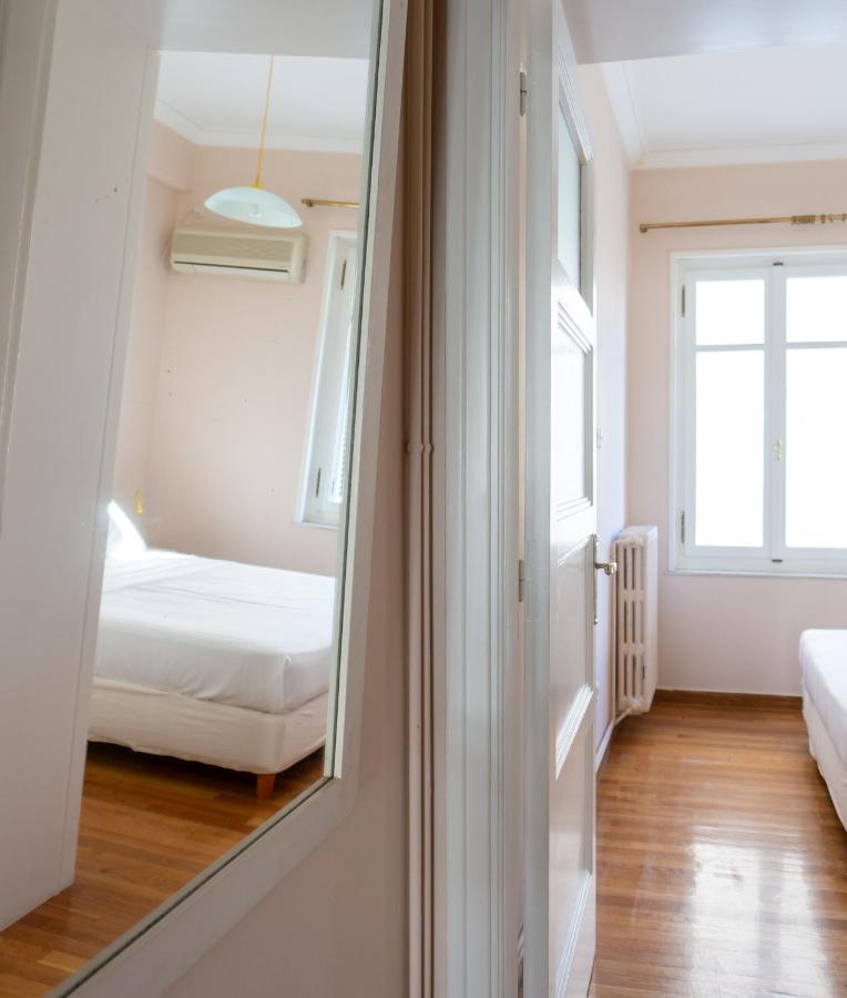 Hadrians Den In Heart Of Plaka By Jj Hospitality Apartment Athens Ngoại thất bức ảnh