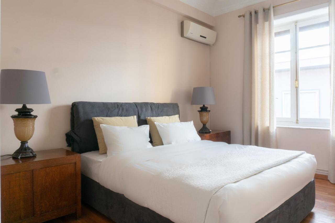 Hadrians Den In Heart Of Plaka By Jj Hospitality Apartment Athens Ngoại thất bức ảnh